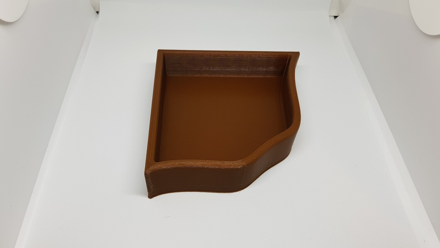 Small Water Bowl (Brown Chocolate)