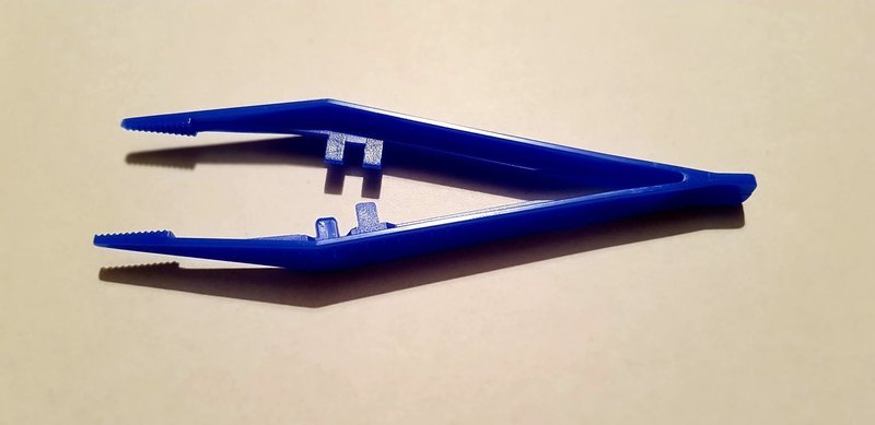 Blue reptile tweezers 125mm