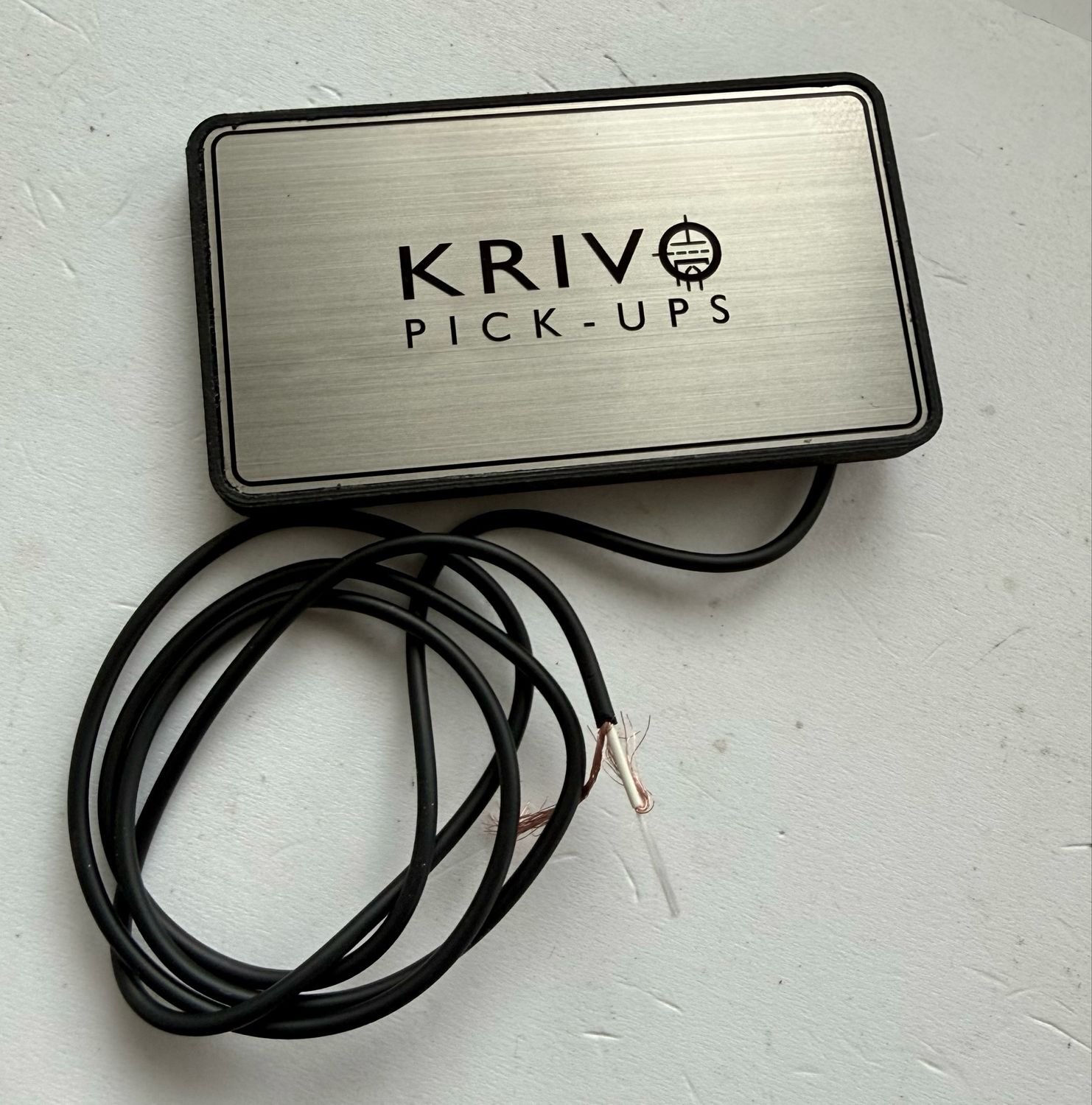 Krivo mini HumBucker avec jack au talon