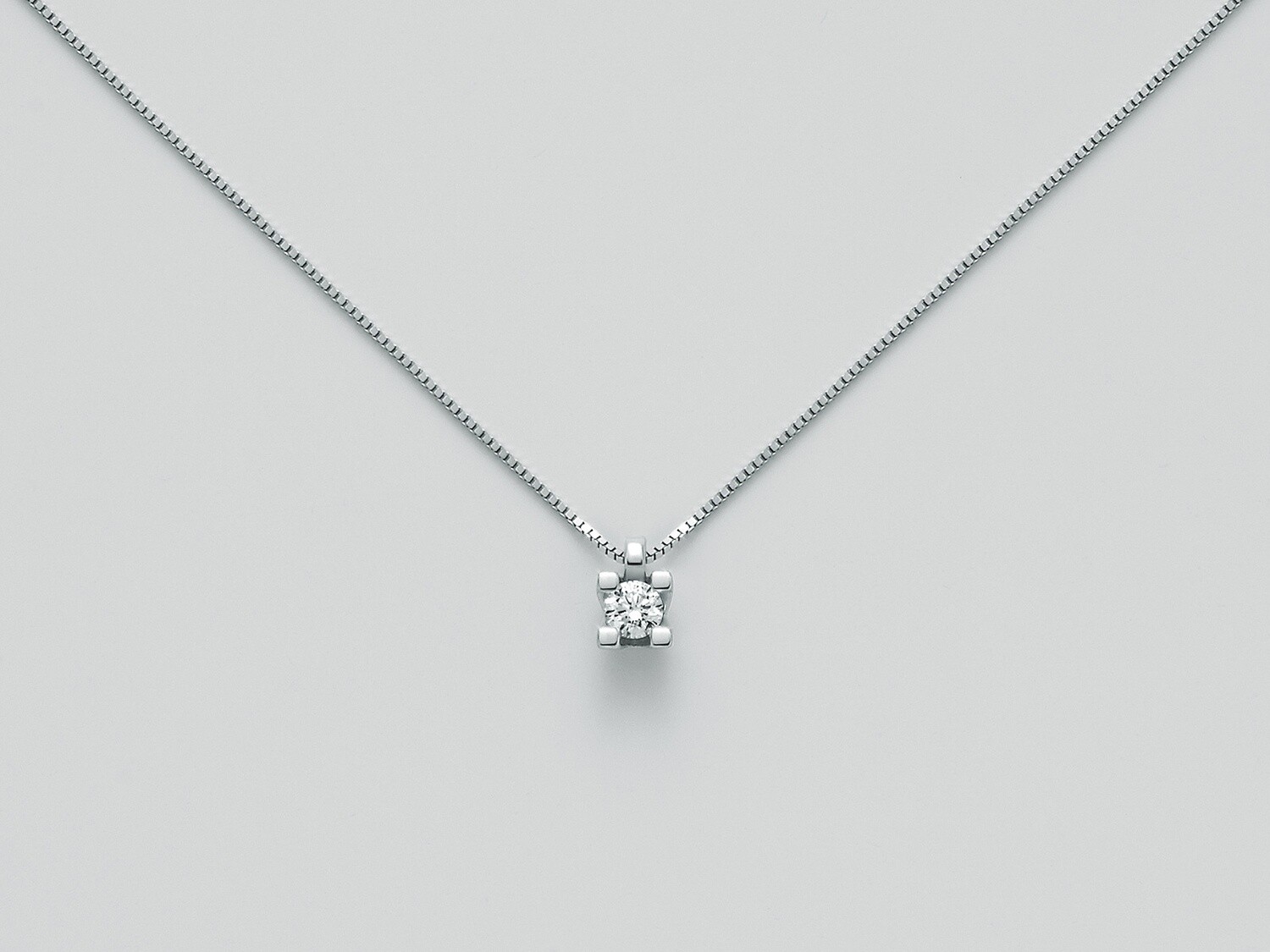 Collana Punto Luce Con Diamanti Miluna