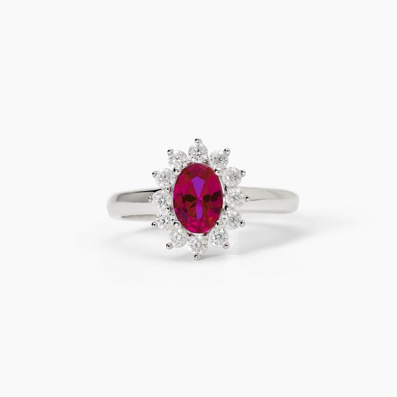Anello in argento con rubino sintetico ovale  Mabina