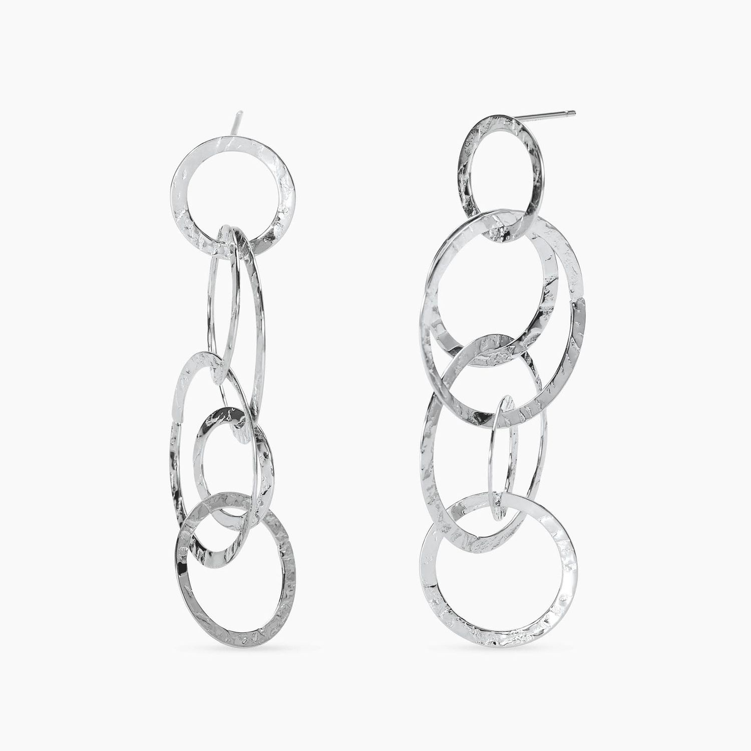 Orecchini pendenti in acciaio martellato - Style 62 Kidult Orecchini pendenti in acciaio martellato - Style 62 Kidult