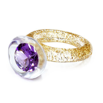 e.m Tiptoe Zirconium Gold Lamé Ring