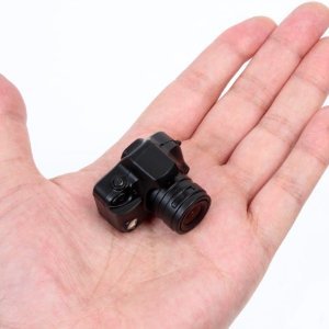 The World&#39;s Smallest Digital Camera SPSMDM59. By Thanko
