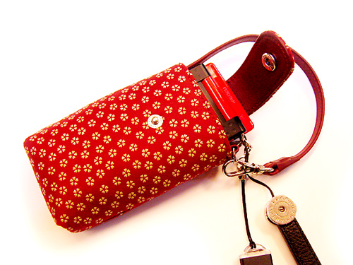 INDENYA Portable (Handheld) Case (No. 5017-002R/ Little Cherry Blossom/Red) Colors: Red and Beige