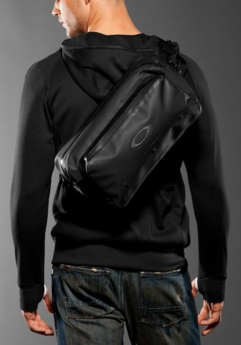 OAKLEY WELD SLANT BAG