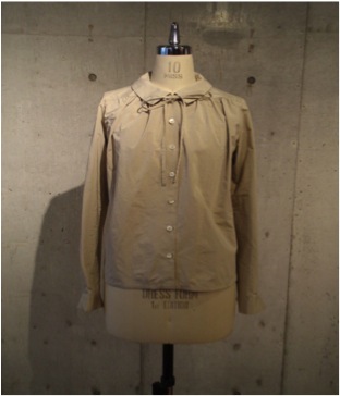 Jazzkatze Lidiya Beige Blouse with Ribbon