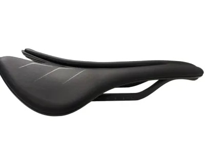 BIANCHI REPARTO CORSE RC139 CARBON サドル BIANCHI REPARTO CORSE RC139 CARBON サドル