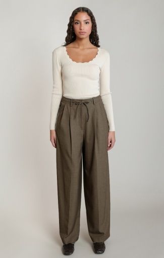 Pleat Drawstring Pant