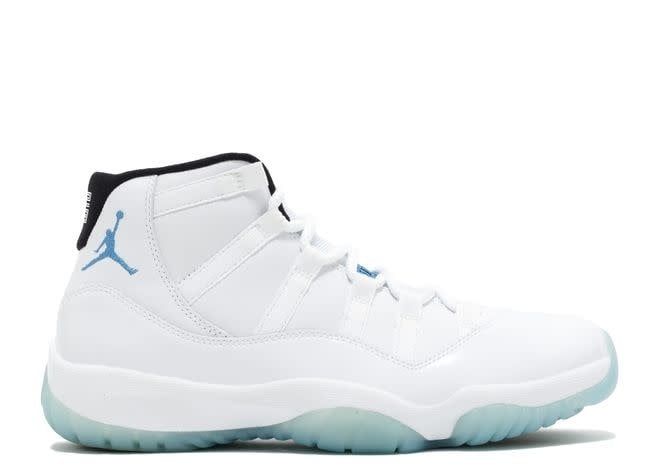 Jordan 11 Retro Legend Blue (2024) Size 8.5, DS BRAND NEW*