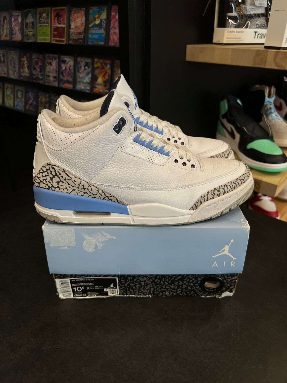 Jordan 3 Retro UNC (2020) Size 10.5, PREOWNED*