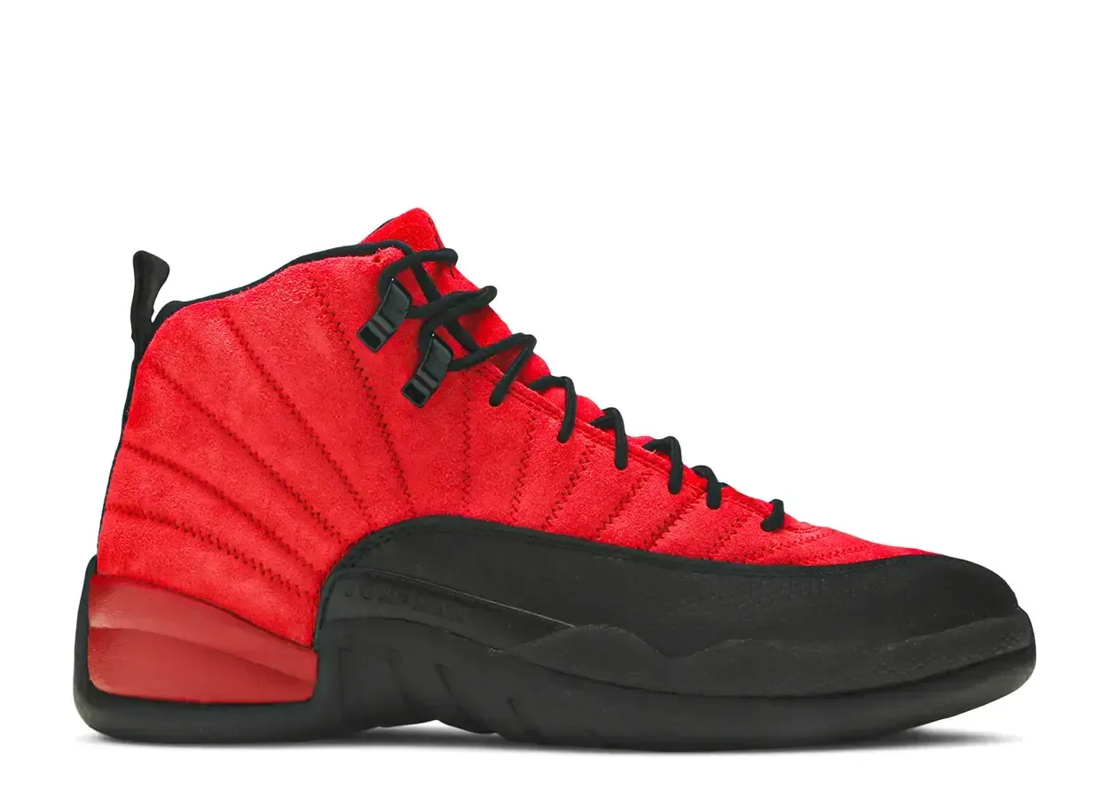 Jordan 12 Retro Reverse Flu Game Size 8.5, DS BRAND NEW+