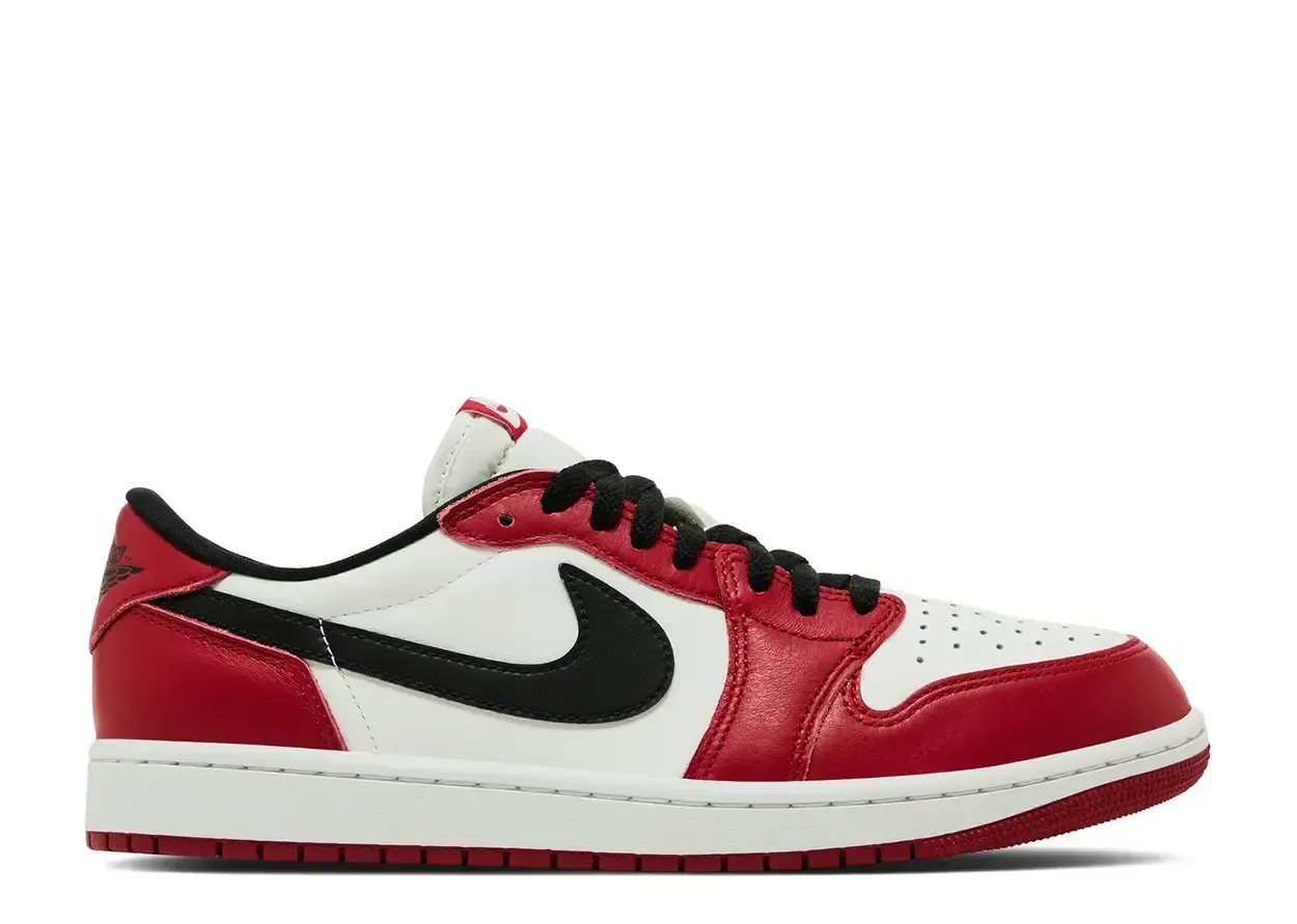 Jordan 1 Retro Low OG Chicago (2025) Size 8.5, DS BRAND NEW