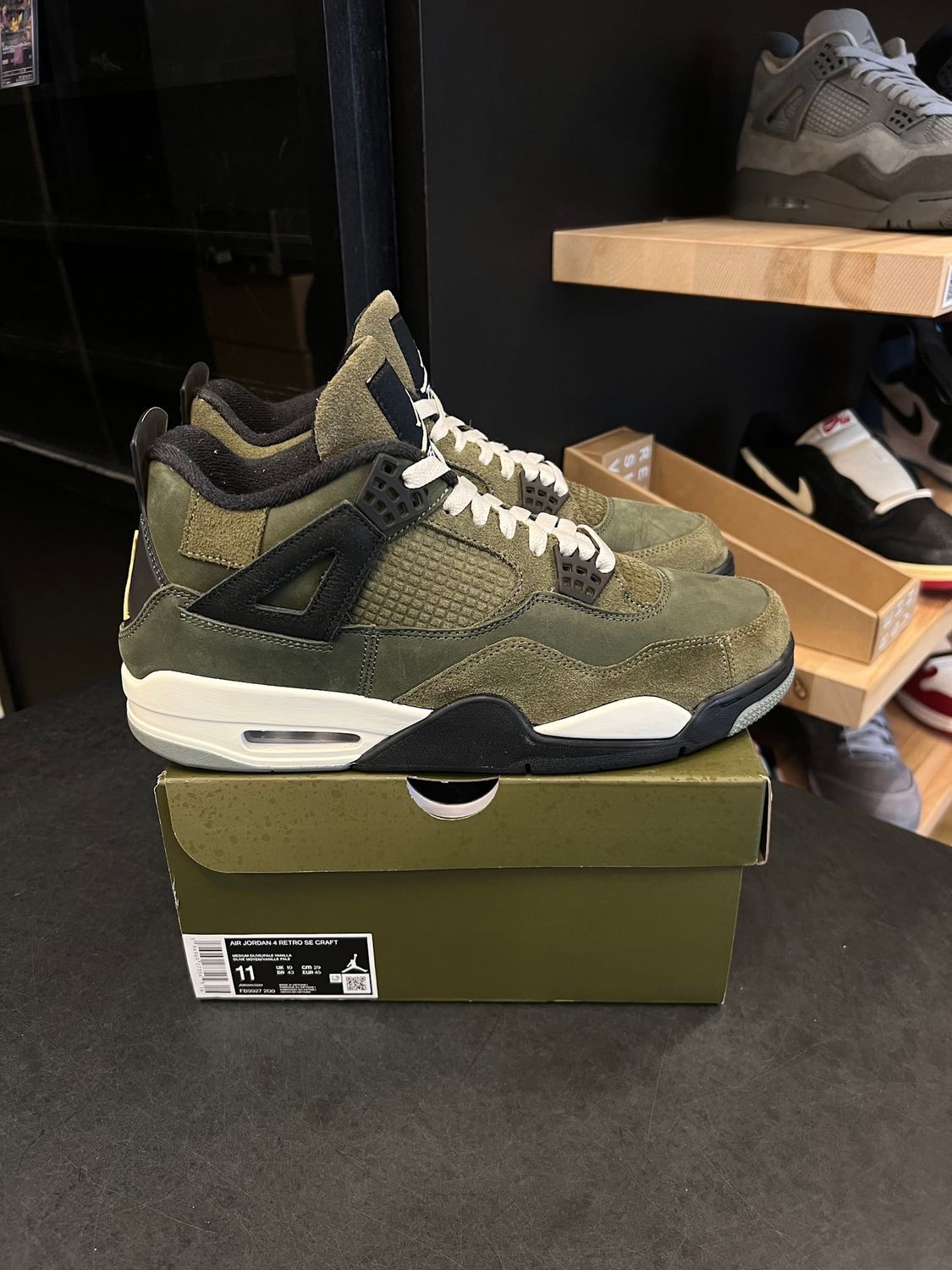 Jordan 4 Retro SE Craft Medium Olive Size 11, PREOWNED*