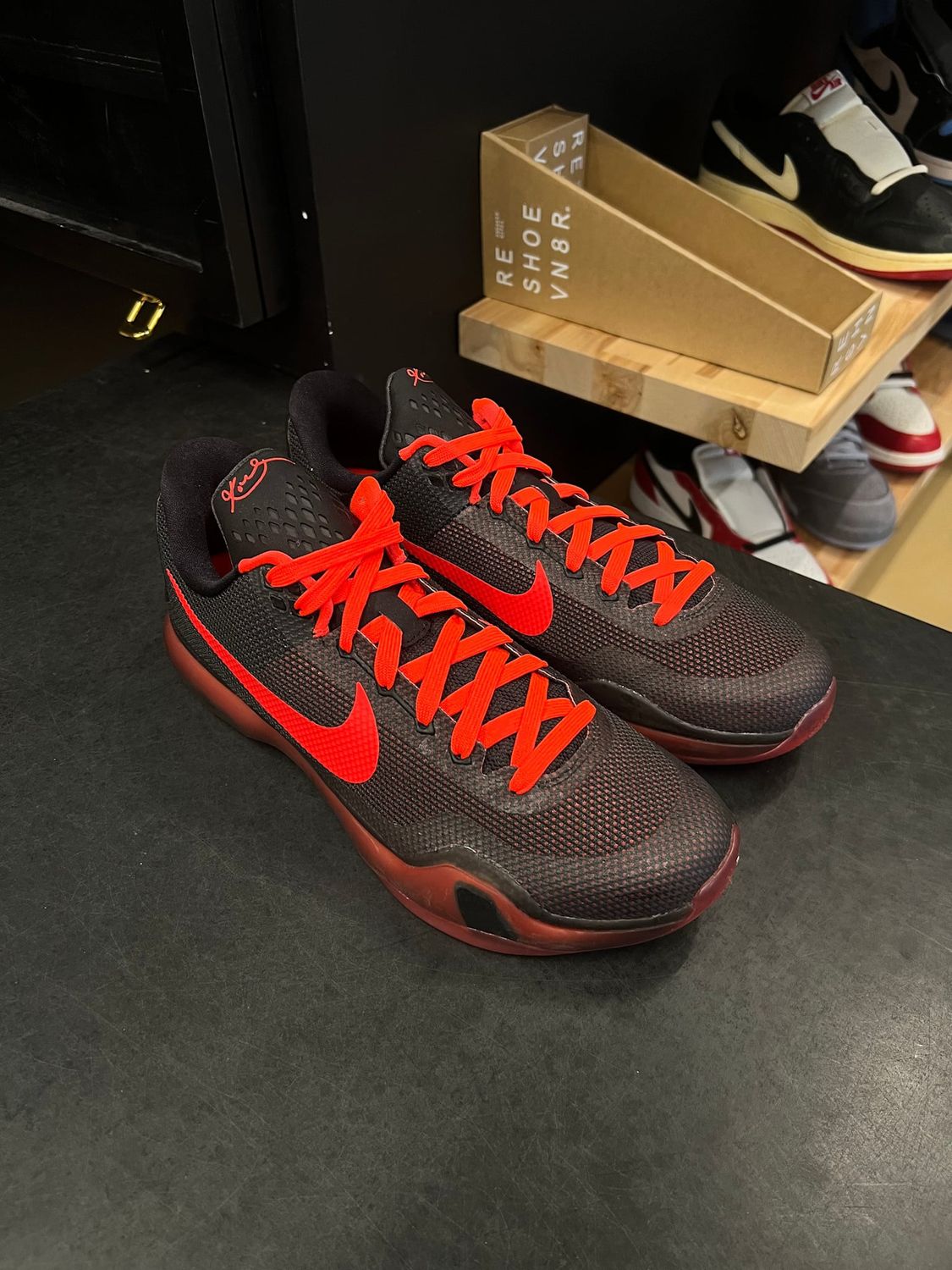 Nike Kobe 10 Bright Crimson Size 10.5, PREOWNED