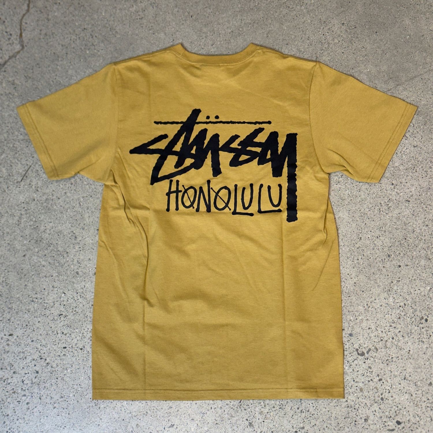Stussy Chapter Tee Honolulu Khaki Size Small, DS BRAND NEW