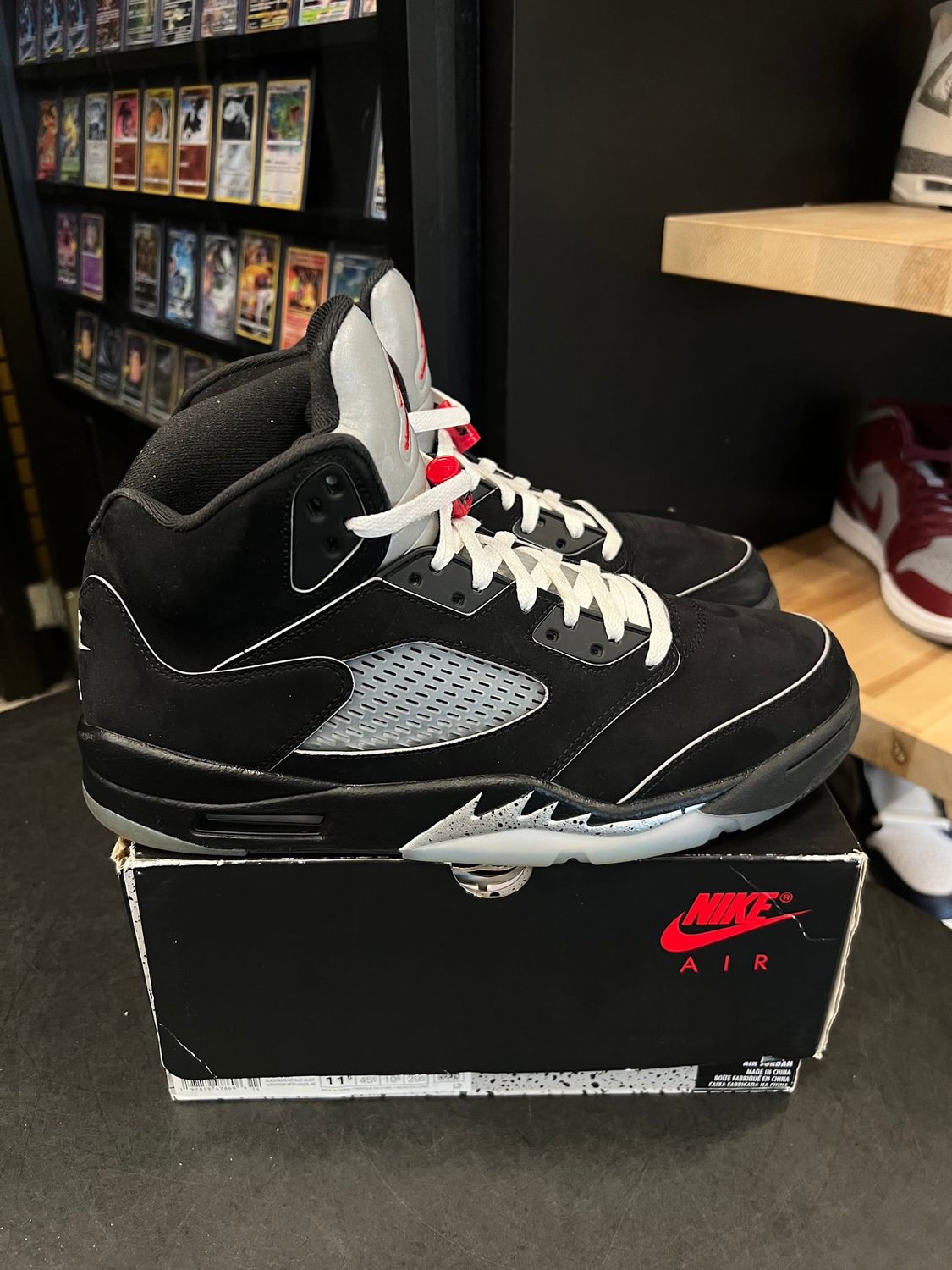 Jordan 5 Retro OG Black Metallic Reimagined Size 11.5, PREOWNED*