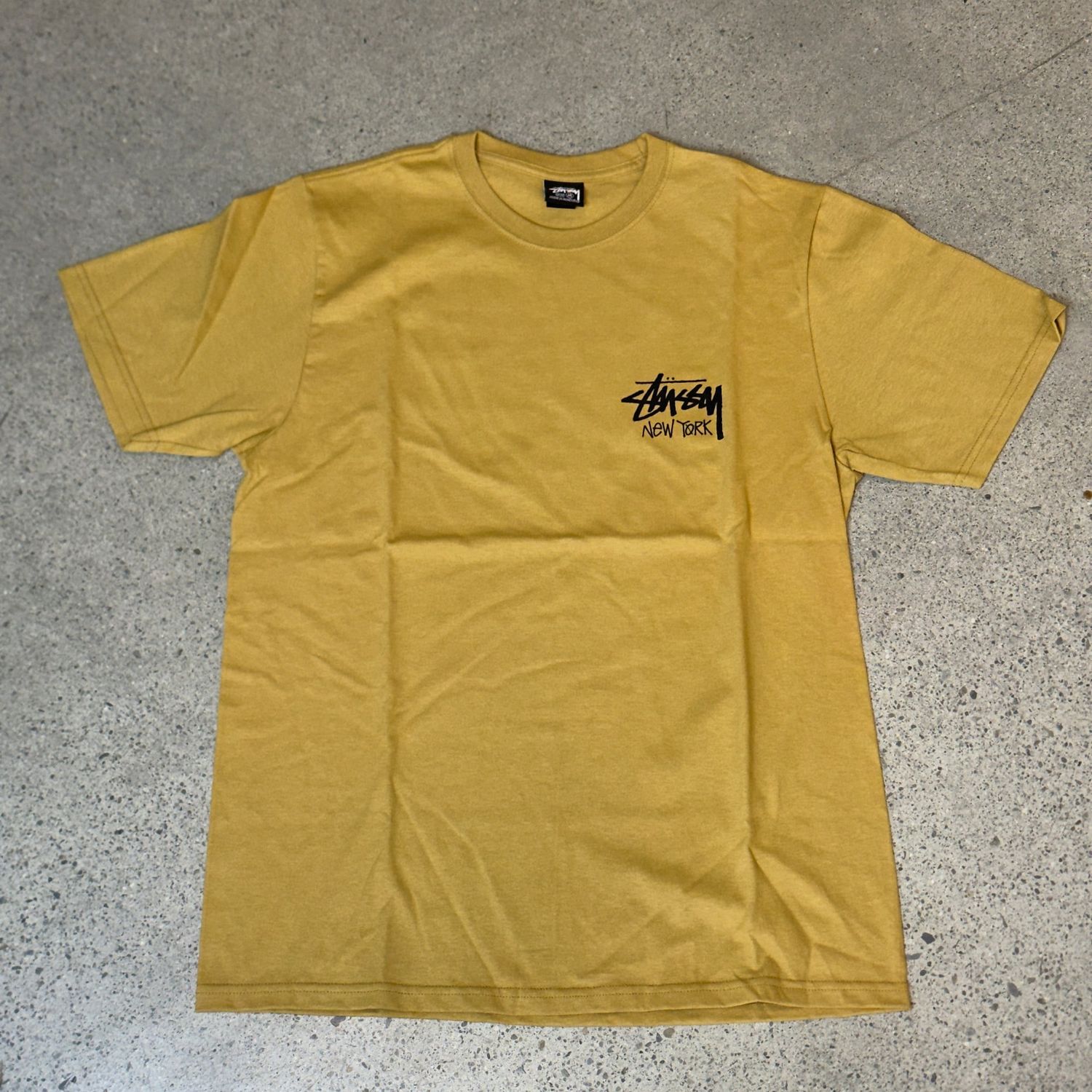 Stussy Chapter Tee New York Khaki Size Medium, DS BRAND NEW