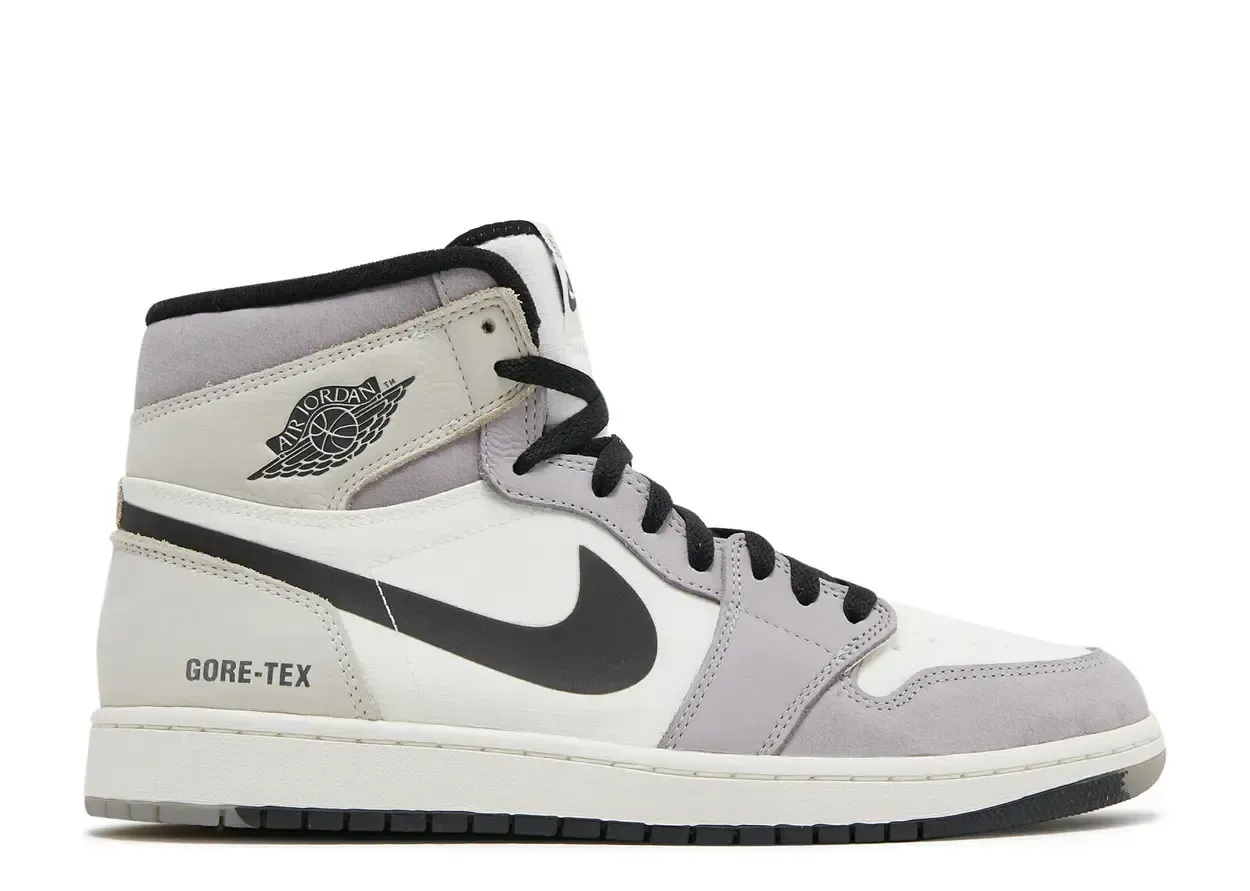 Jordan 1 Retro High Element Gore-Tex Light Bone Size 7, DS BRAND NEW*