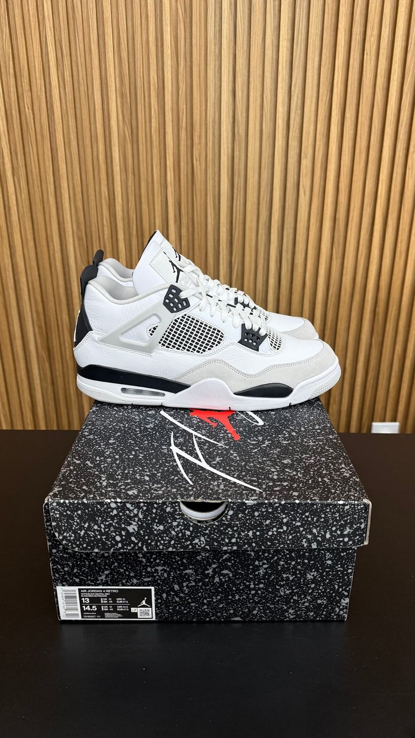 Jordan 4 Retro Military Black Size 13, PREOWNED