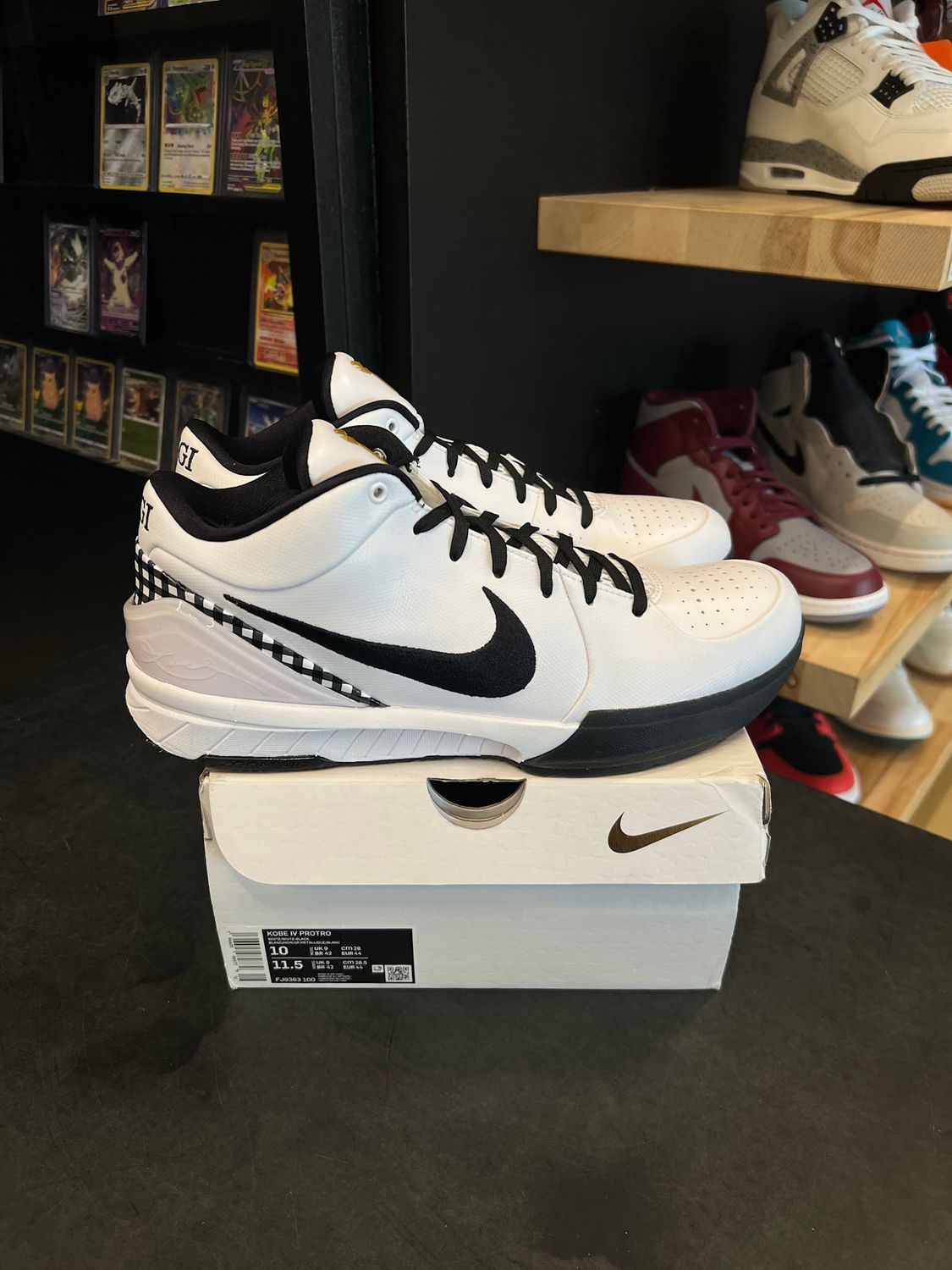 Nike Kobe 4 Protro Mambacita Gigi Size 10, PREOWNED