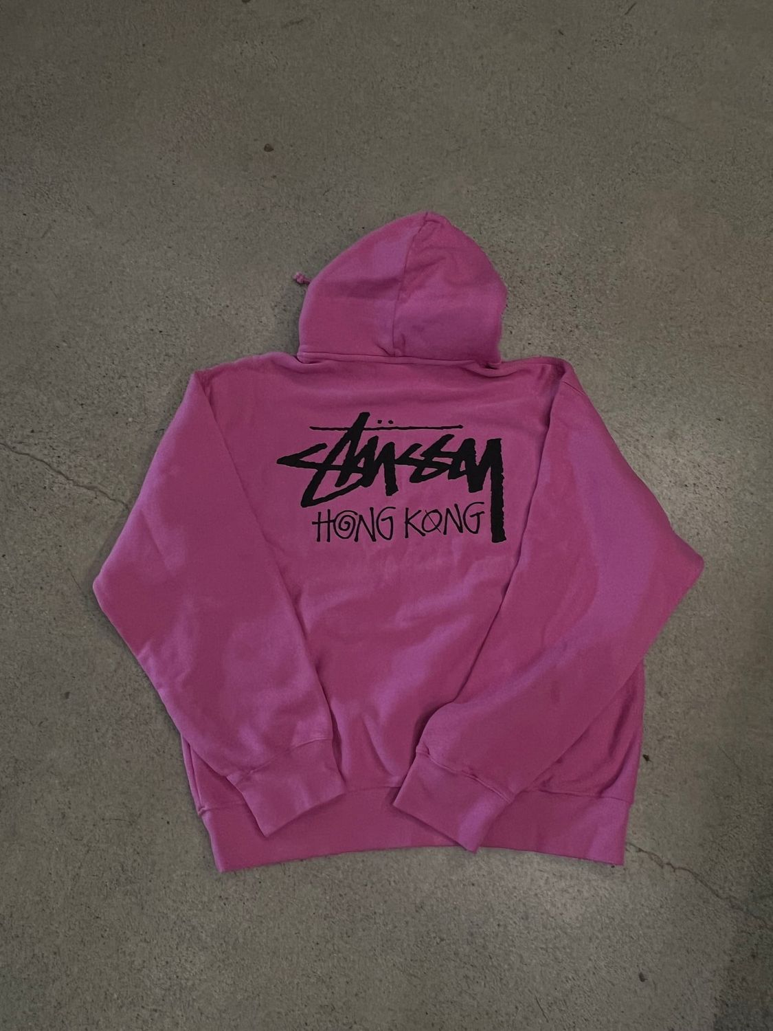 Stussy Chapter Hoodie Hong Kong Berry Size XXLarge, DS BRAND NEW