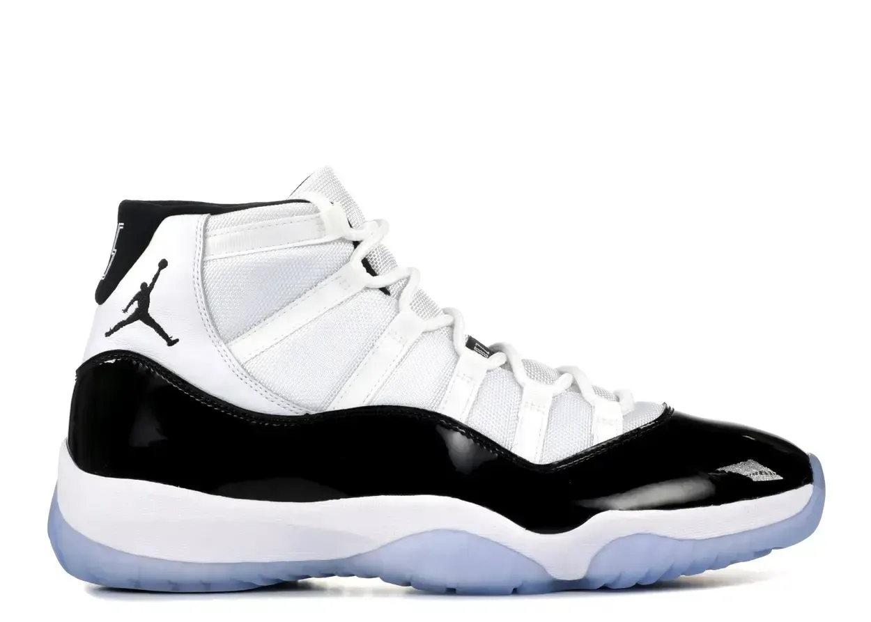Jordan 11 Retro Concord (2018) Size 10, DS BRAND NEW DAMAGED LID