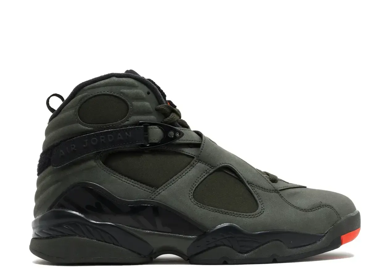 Jordan 8 Retro Take Flight Undefeated Size 7.5, DS BRAND NEW*