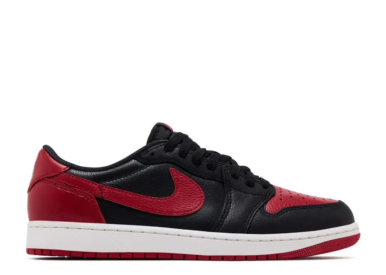 Jordan 1 Retro Low OG Banned Size 10, DS BRAND NEW