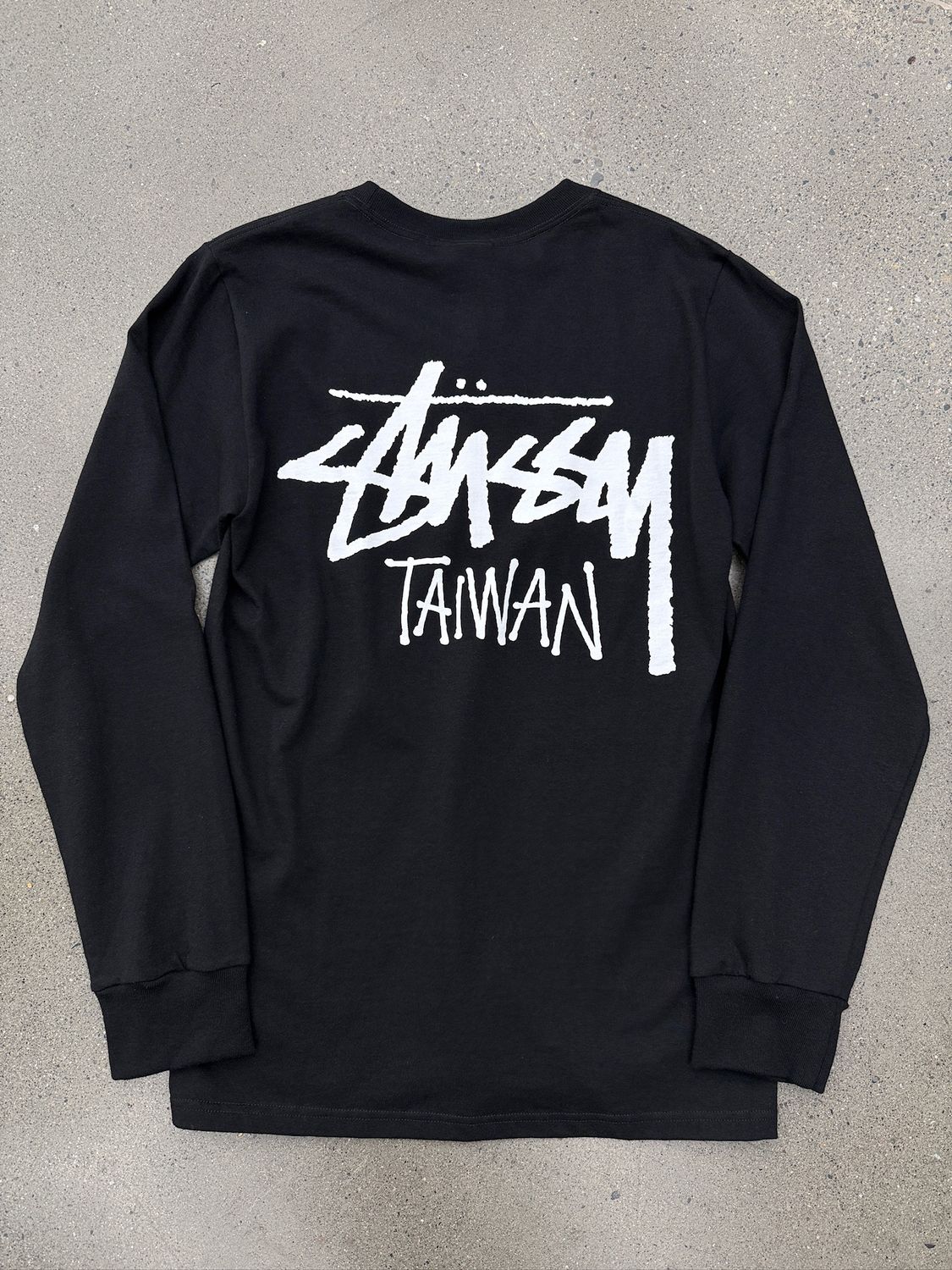 Stussy Chapter L/S Tee Taiwan Black Size Small, DS BRAND NEW