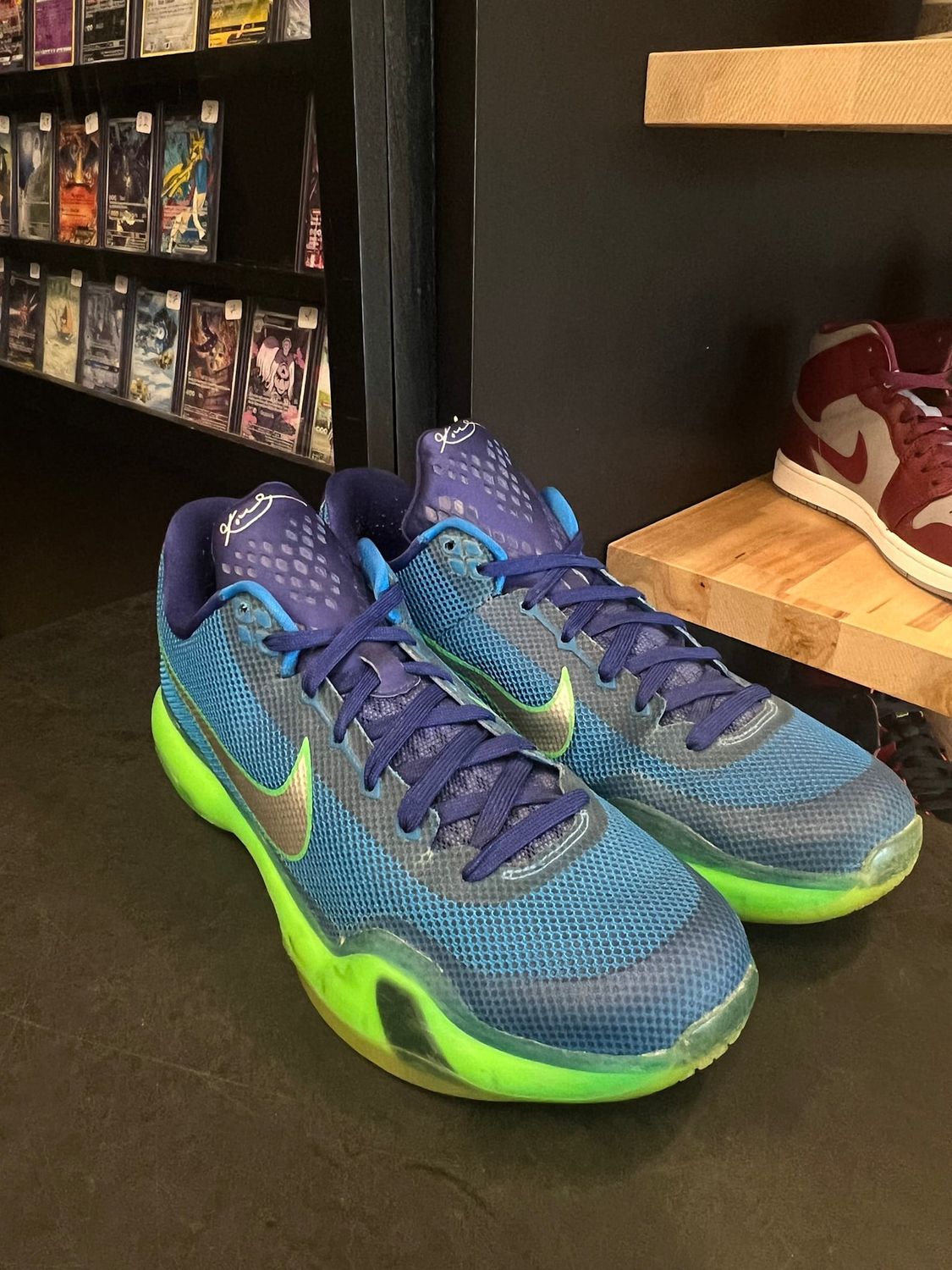 Nike Kobe 10 Emerald City Size 12, PREOWNED