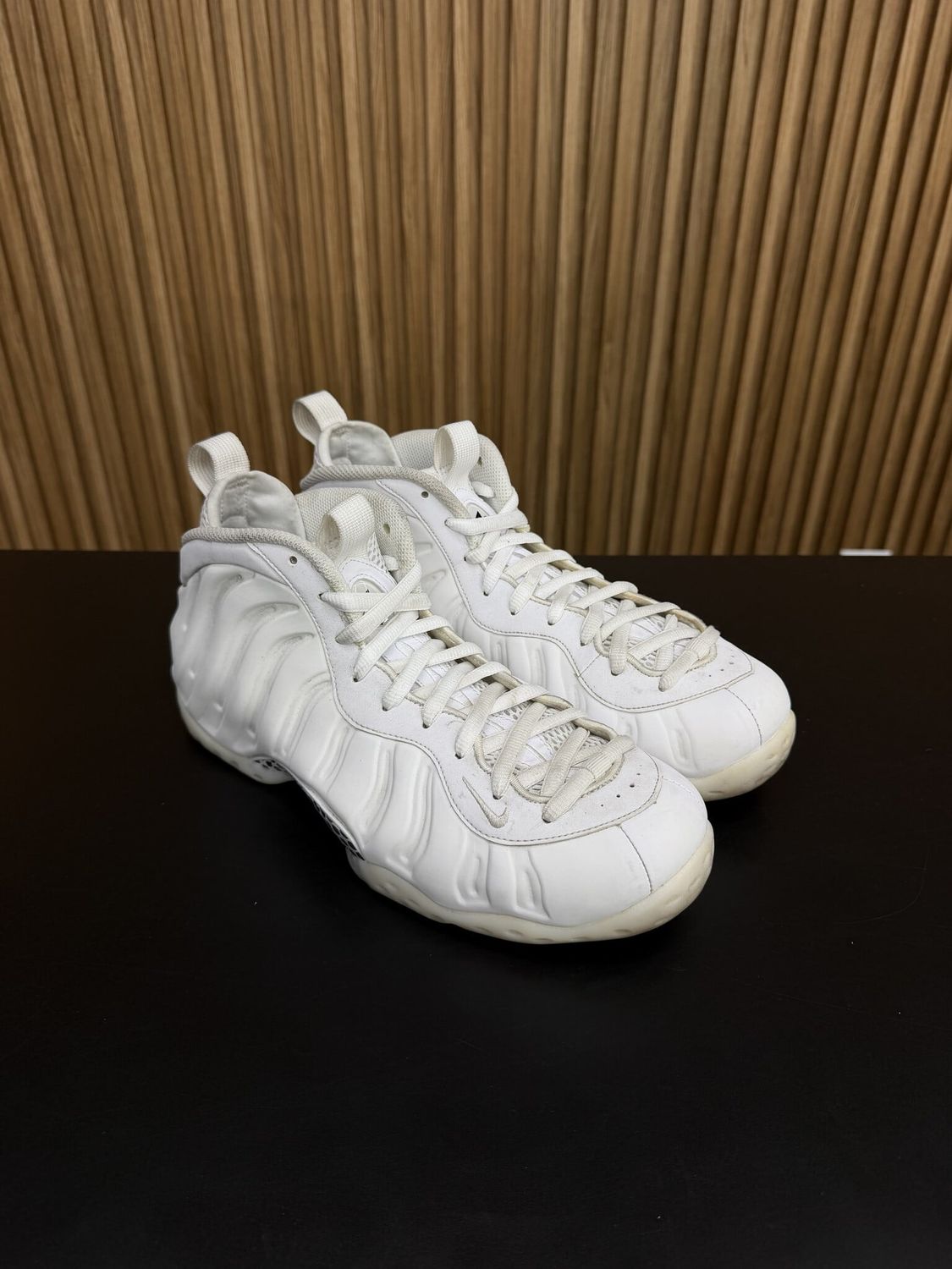 Nike Air Foamposite One Triple White Size 9, PREOWNED NO BOX