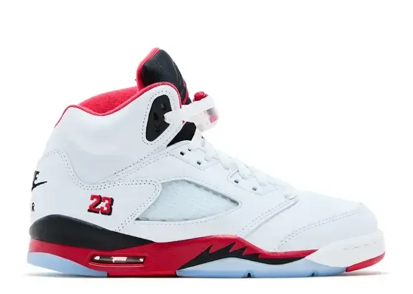 Jordan 5 Retro Fire Red Black Tongue (2025) (GS) Size 6.5, DS BRAND NEW+