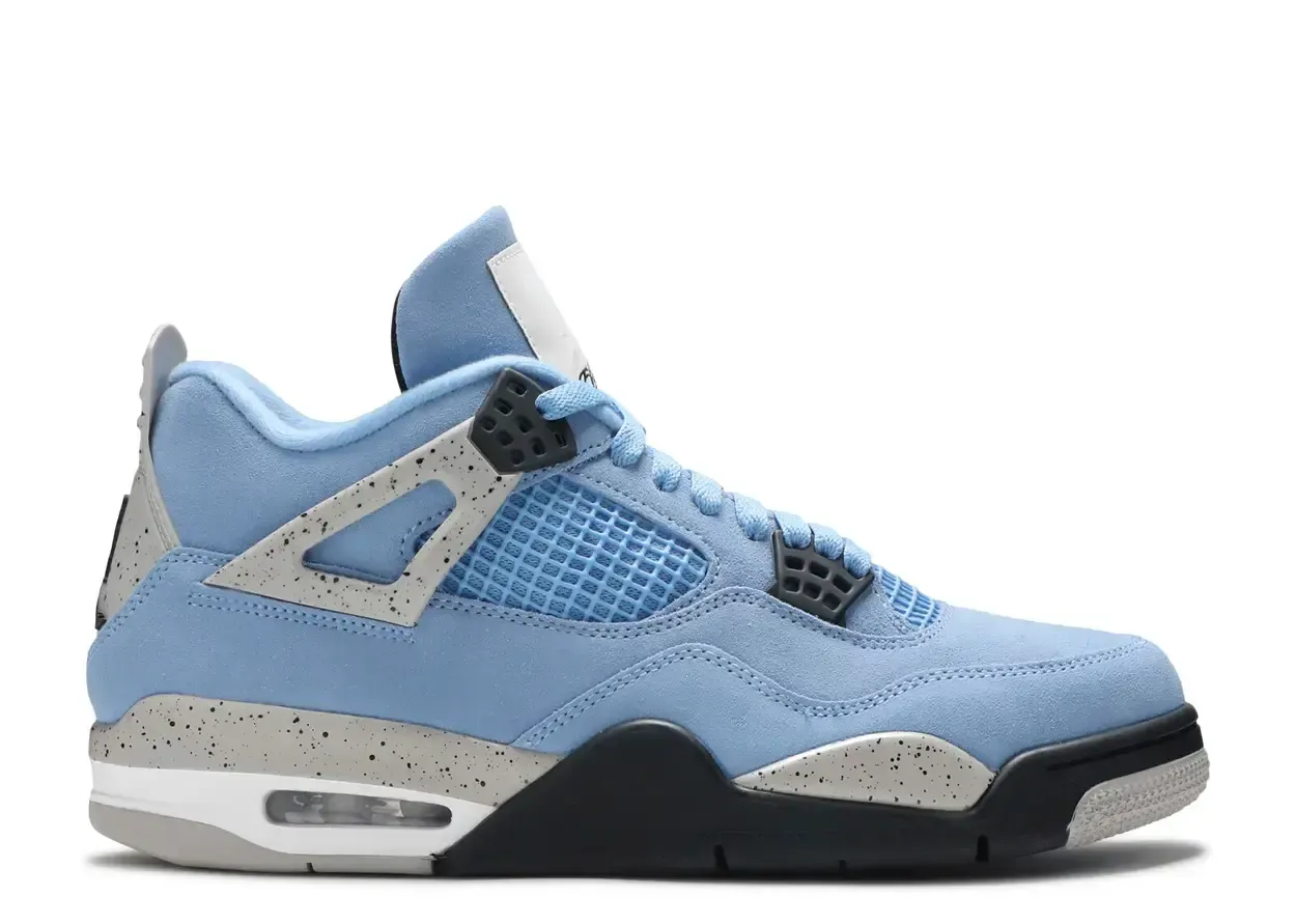 Jordan 4 Retro University Blue Size 7, DS BRAND NEW*