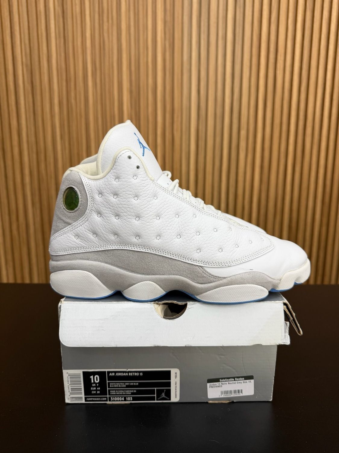Jordan 13 Retro Neutral Grey Size 10, PREOWNED*