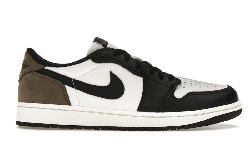 Jordan 1 Retro Low OG Mocha (PS) Size 2.5, DS BRAND NEW*