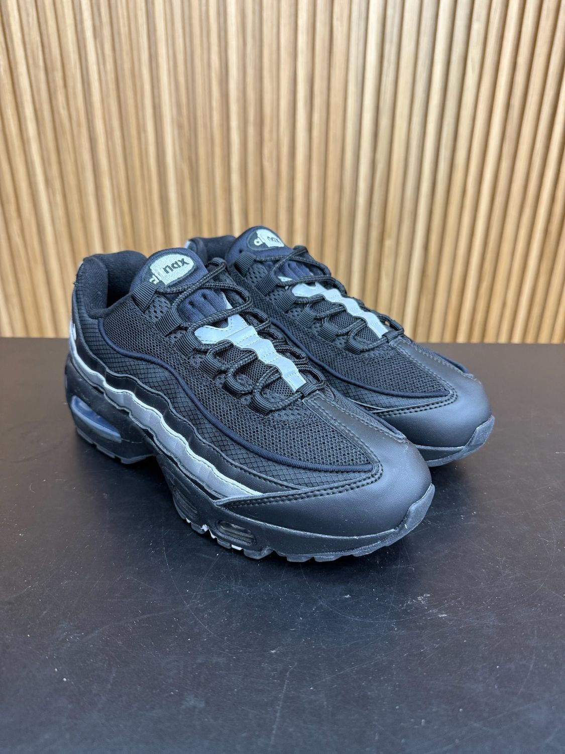 Nike Air Max 95 OG Big Bubble Black White Metallic Silver Size 6.5, PREOWNED NO BOX*