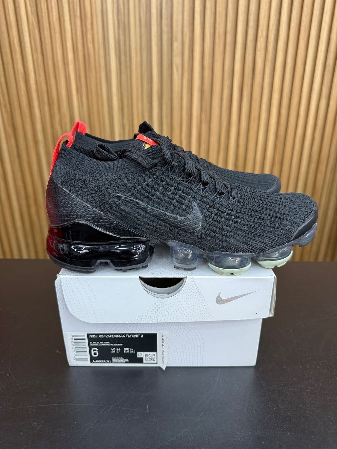 Nike Air VaporMax Flyknit 3 Black Snakeskin Size 6, PREOWNED*