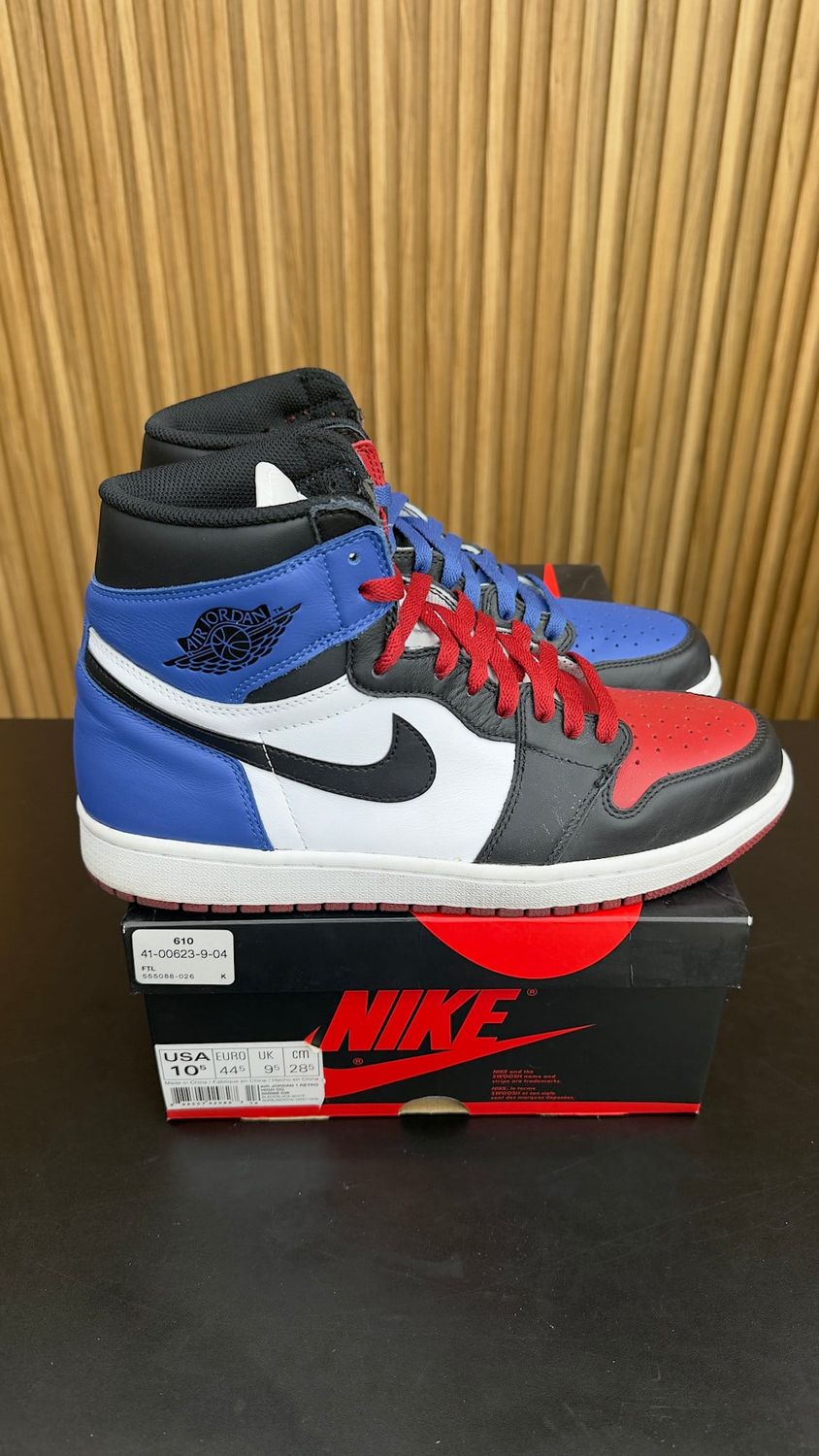 Jordan 1 Retro Top 3 Size 10.5, PREOWNED