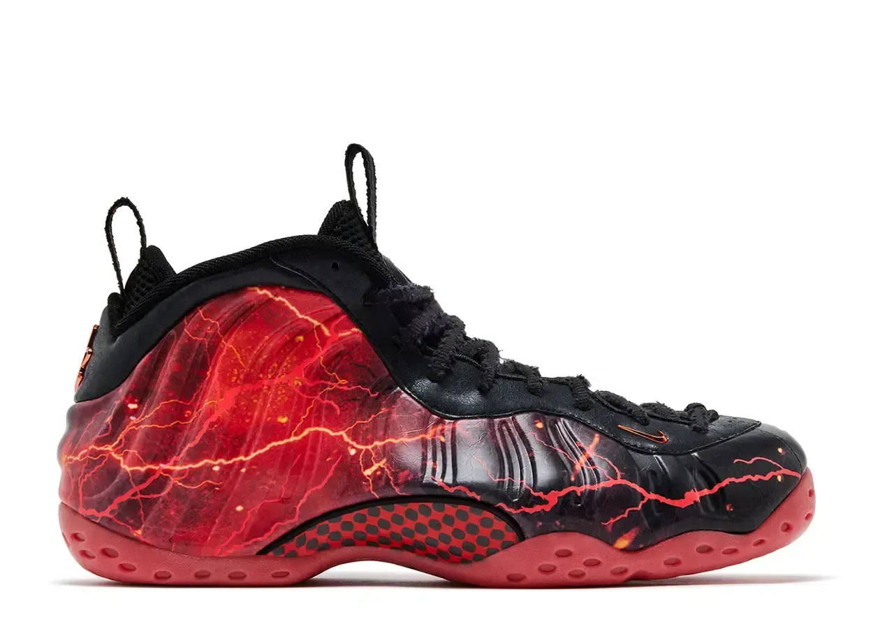 Nike Air Foamposite One Stranger Things Size 9, DS BRAND NEW NO LID*