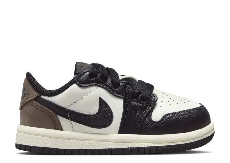 Jordan 1 Retro Low OG Mocha (TD) Size 5c, DS BRAND NEW*