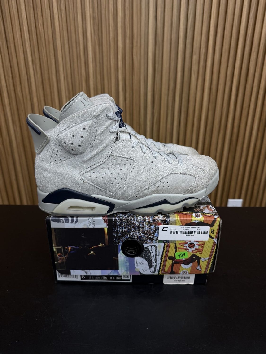 Jordan 6 Retro Georgetown (2022) Size 10, PREOWNED*