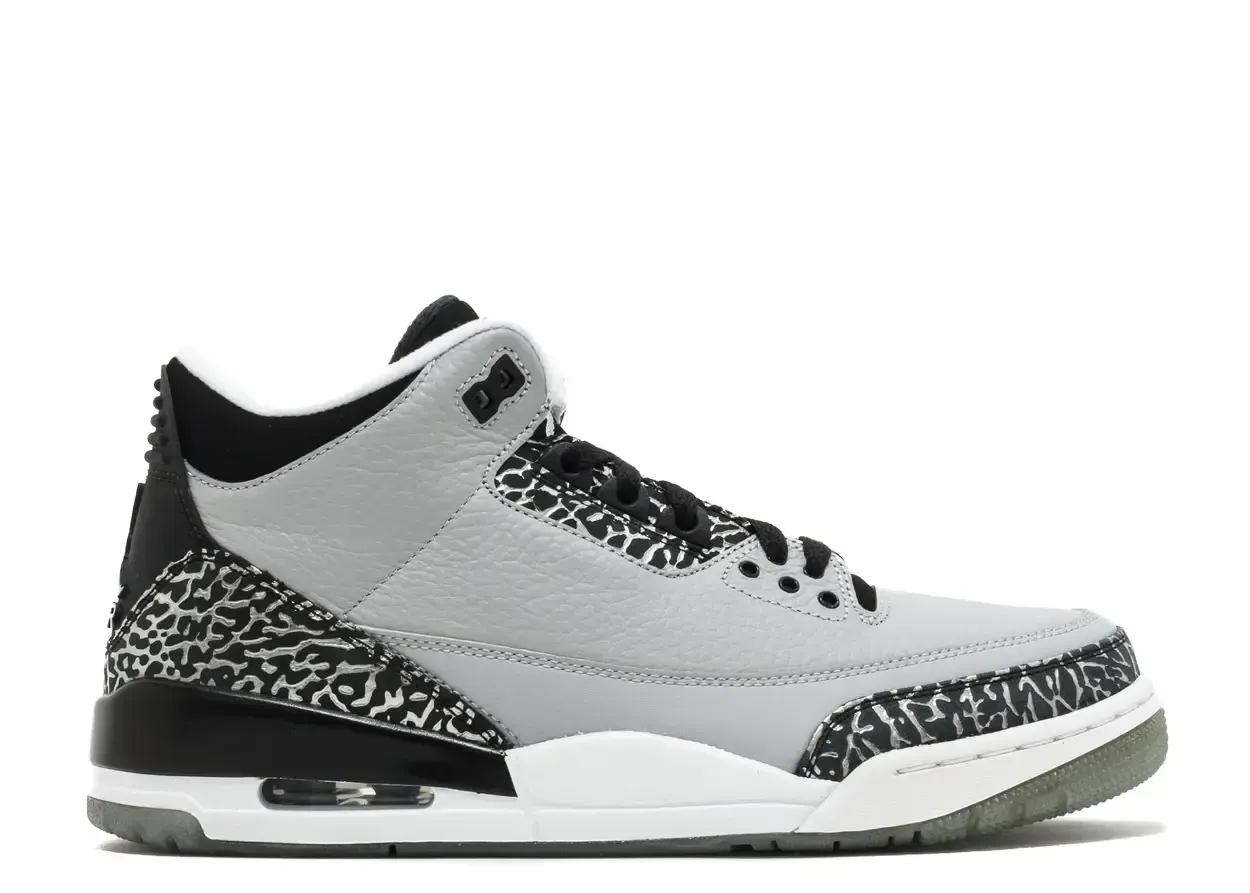 Jordan 3 Retro Wolf Grey Size 7, DS BRAND NEW*