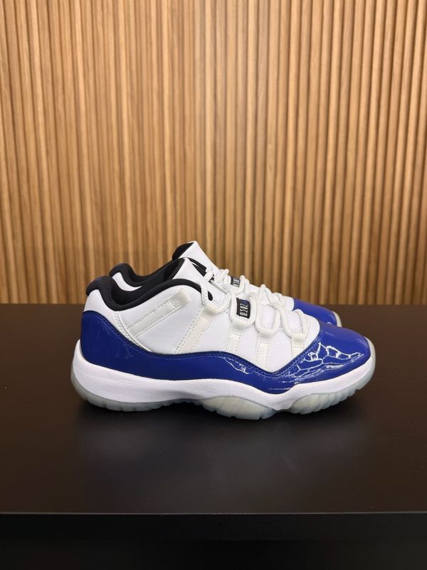Jordan 11 Retro Low White Concord (Women's) Size 9W, PREOWNED NO BOX