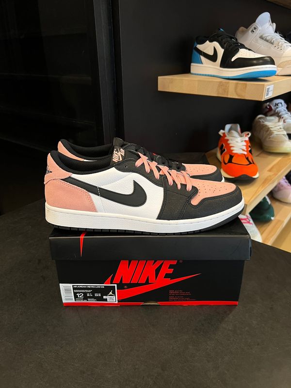 Jordan 1 Low OG Bleached Coral Size 12, PREOWNED*
