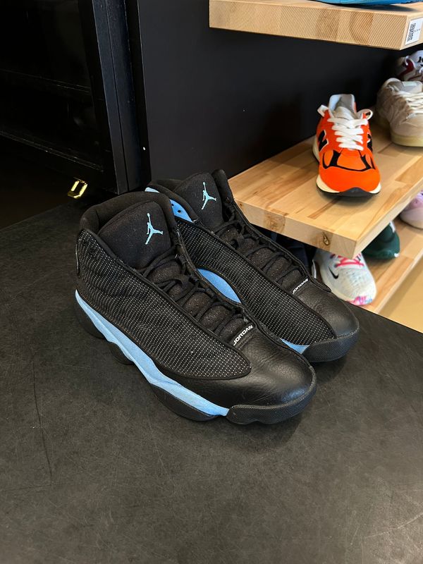 Jordan 13 Retro Black University Blue Size 11.5, PREOWNED*