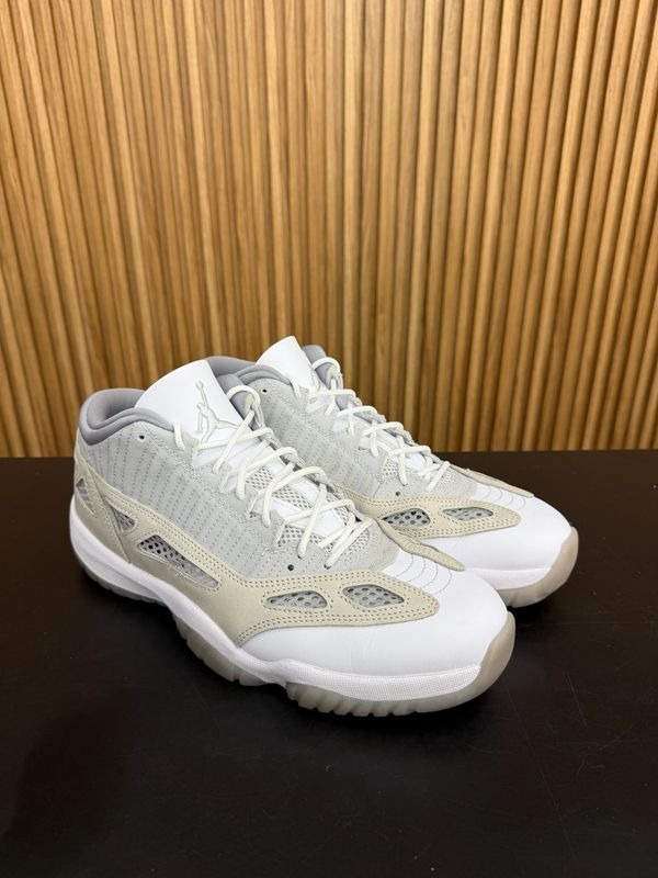 Jordan 11 Retro Low IE Light Orewood Brown Size 12, PREOWNED NO BOX