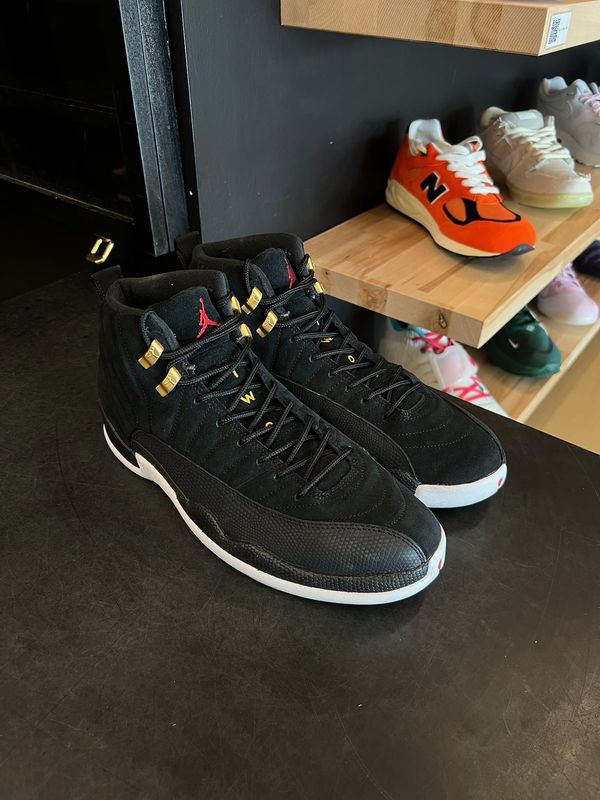 Jordan 12 Retro Reverse Taxi Size 11.5, PREOWNED*
