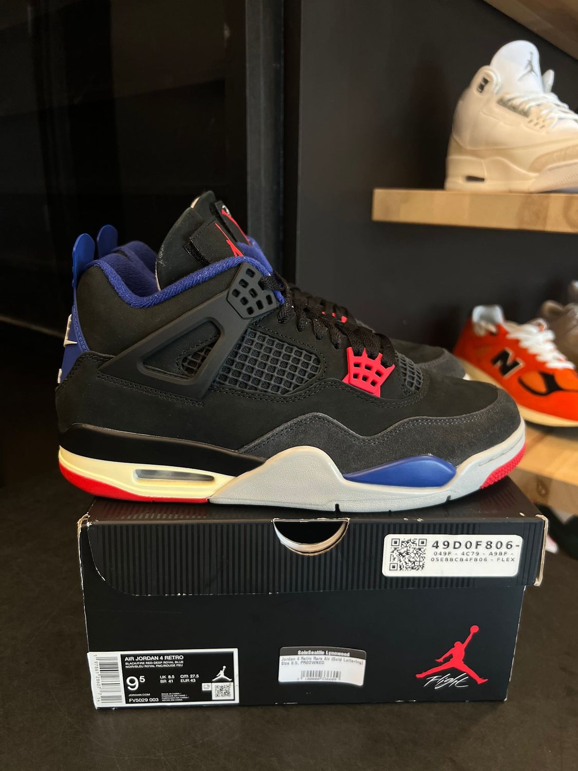Jordan 4 Retro Rare Air (Gold Lettering) Size 9.5, PREOWNED