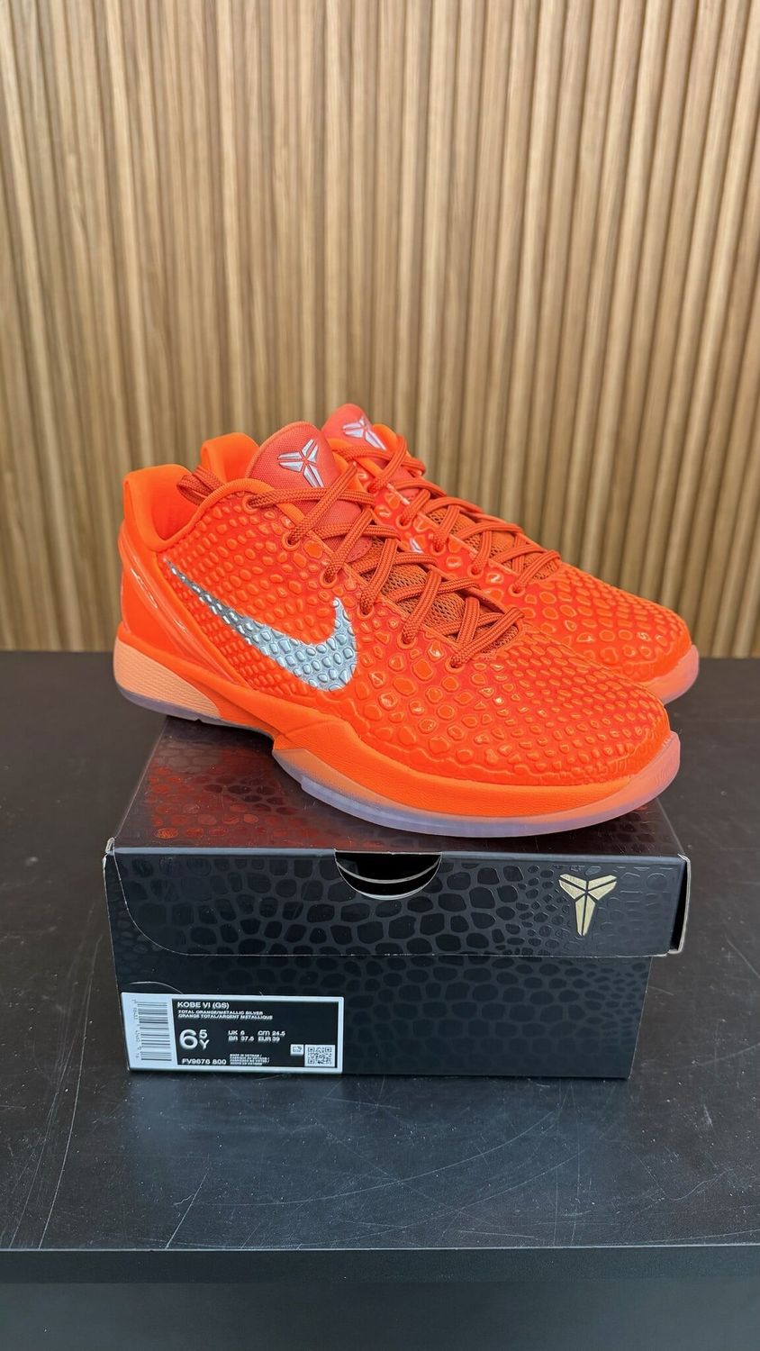 Nike Kobe 6 Total Orange (GS) Size 6.5, PREOWNED